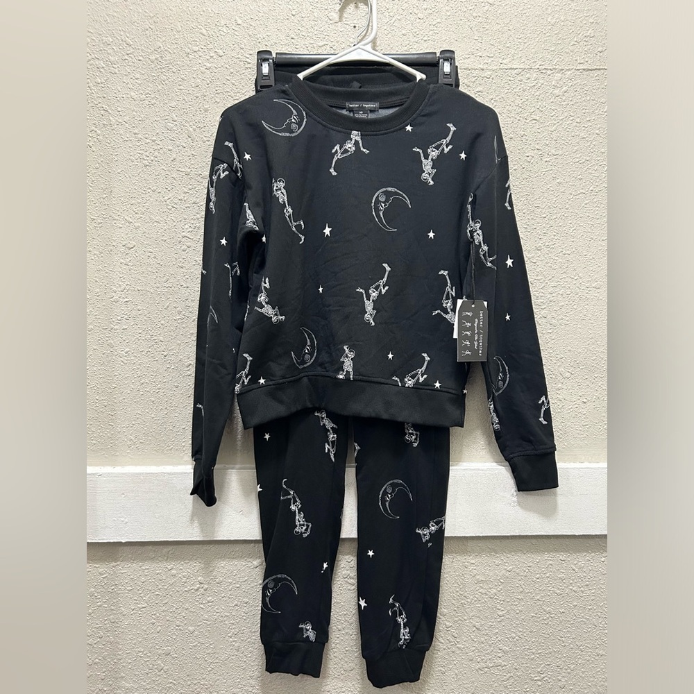 Better Together Black and White Dancing Skeleton Pajama Lounge Set NWT XS
